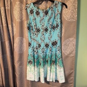 Donny and Nicole  Sheath Blue Floral Dress Women’s Size 16